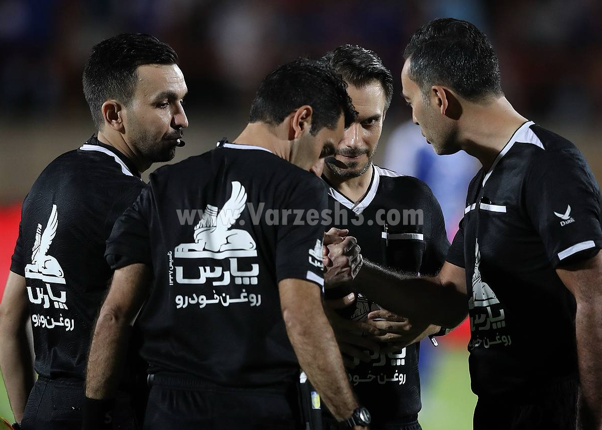 تصویر خبر: ده داور در آزمون آمادگی جسمانی مردود شدند
