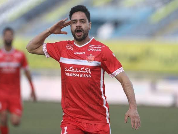 پوستر ویژه باشگاه پرسپولیس به احترام کمال کامیابی‌نیا