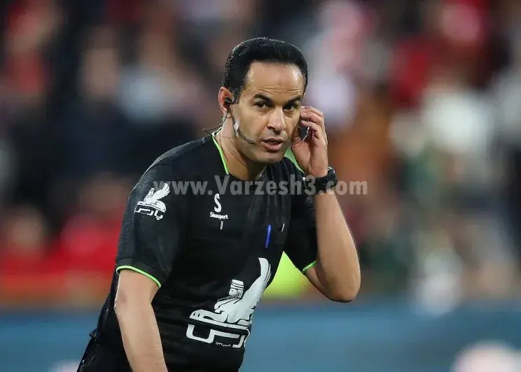تصویر خبر: نام داوران مسابقات استقلال و پرسپولیس هفته چهارم لیگ برتر اعلام گردید