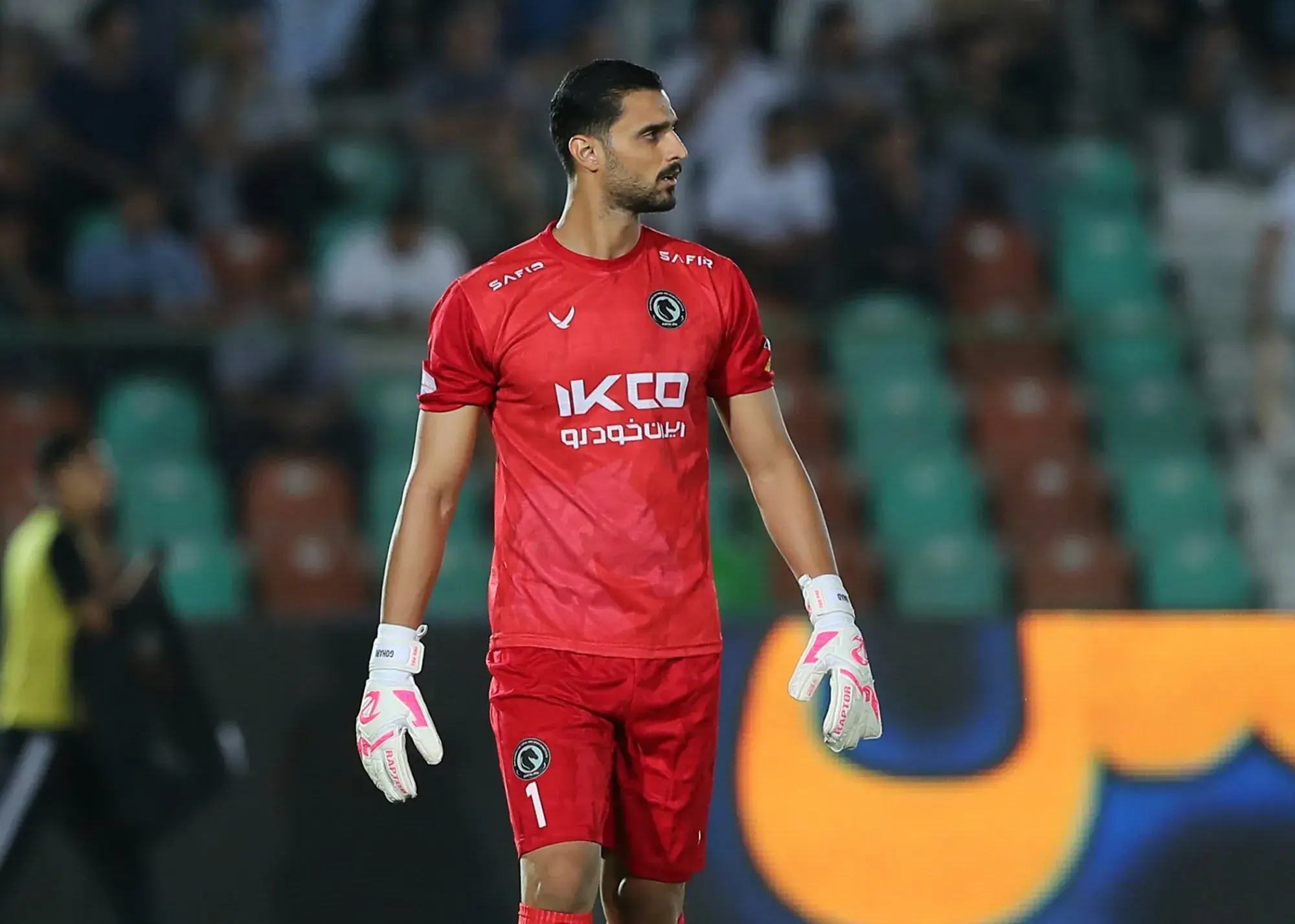 تصویر خبر: گوهری: به سرمربی پرسپولیس مدیونم ولی...