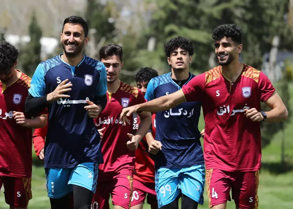 چادرملو آماده‌سازی خود را برای رویارویی با پرسپولیس آغاز کرد