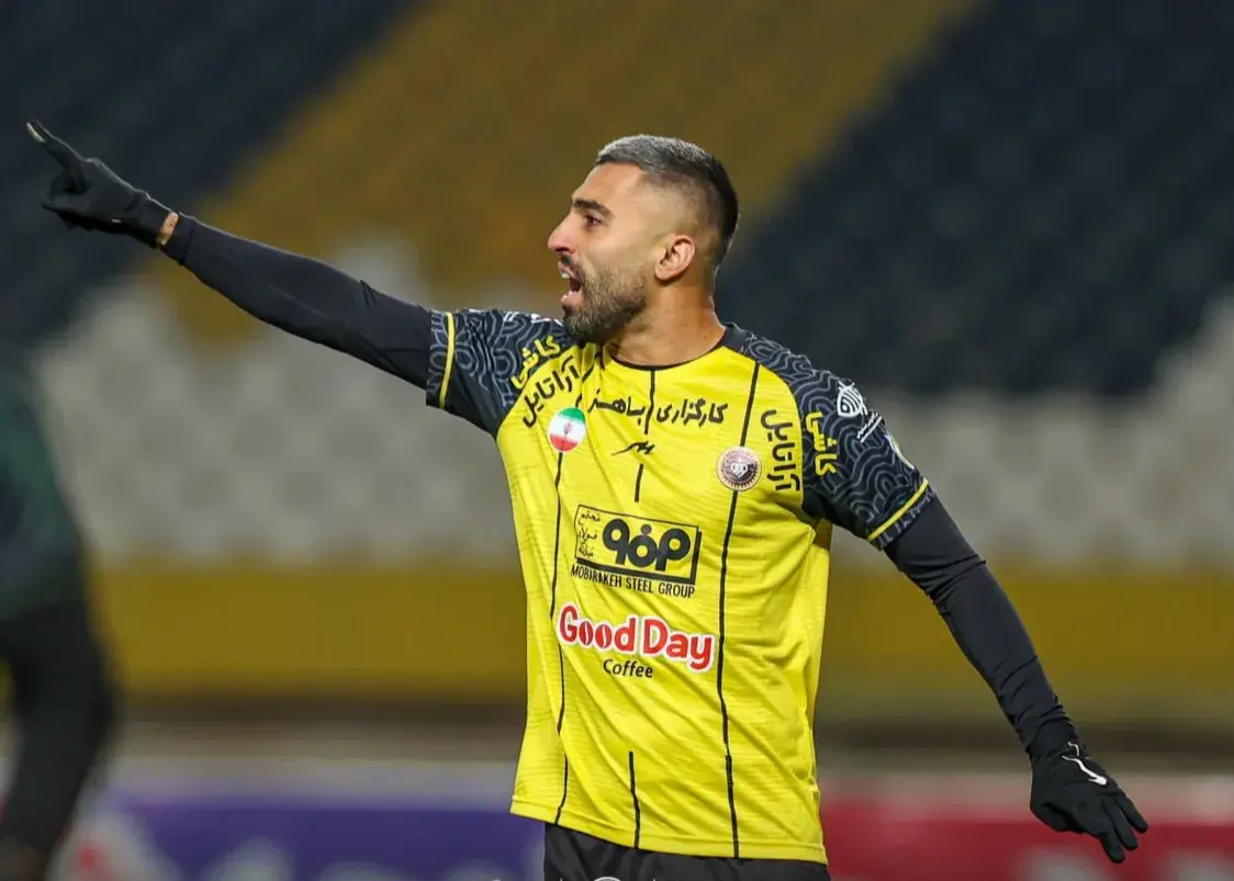 باشگاه سپاهان وجود لیست نقل و انتقالات را رد کرد