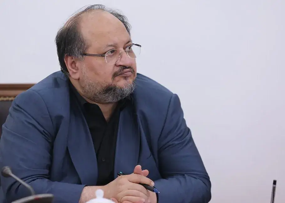 مالک استقلال: تغییرات مدیریتی تکذیب شد