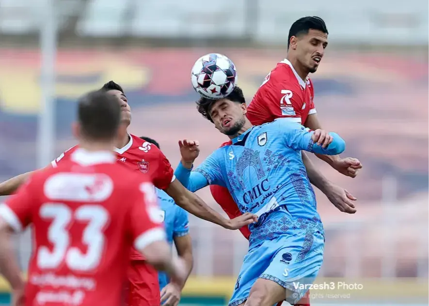 جلسه هماهنگی برای مسابقه پرسپولیس و چادرملو اردکان برگزار شد