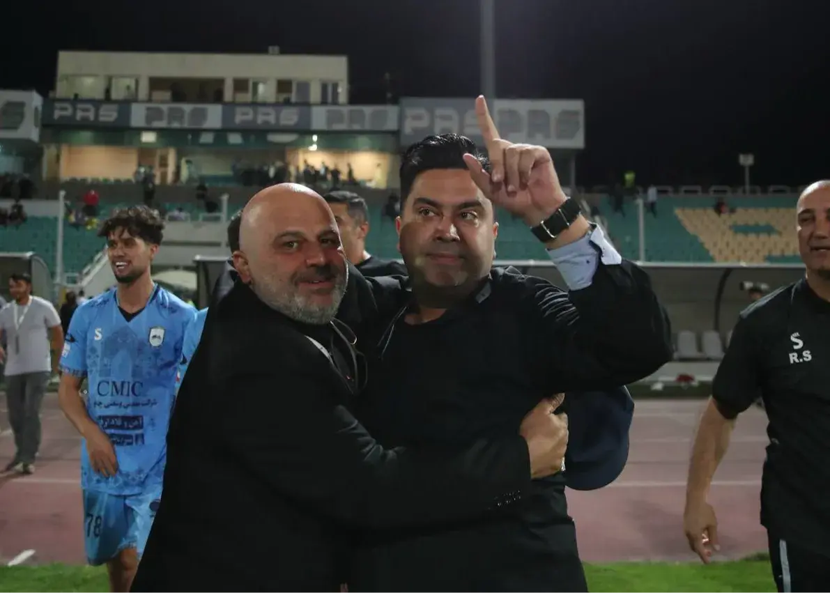 تصویر خبر: تاریخ‌ساز شدن اتفاقات بازی پرسپولیس توسط اخباری و چادرملو