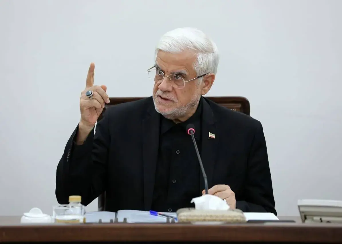 تقدیم تبریک از سوی معاون اول ریاست جمهوری به تیم فوتبال چادرملو