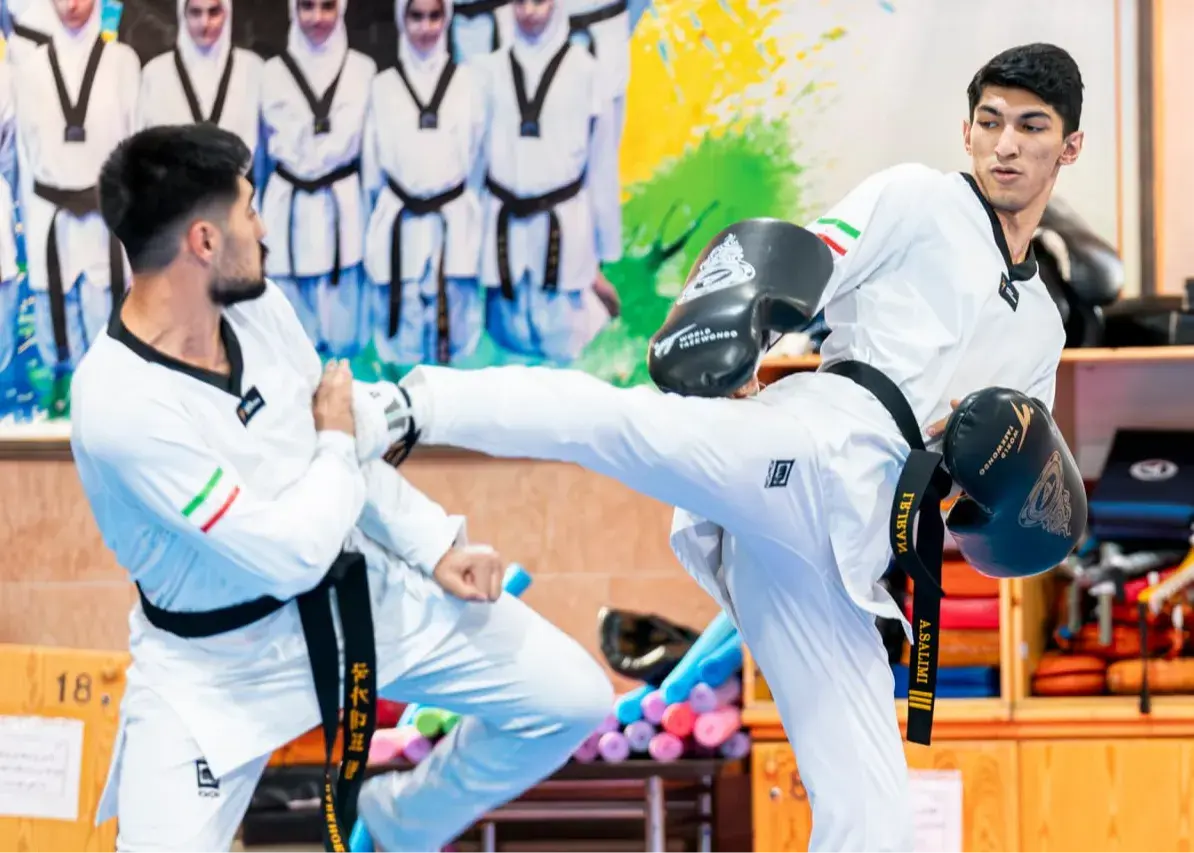 تصویر خبر: من با هر کسی که مخالف رونالدو باشد، اختلاف نظر دارم!