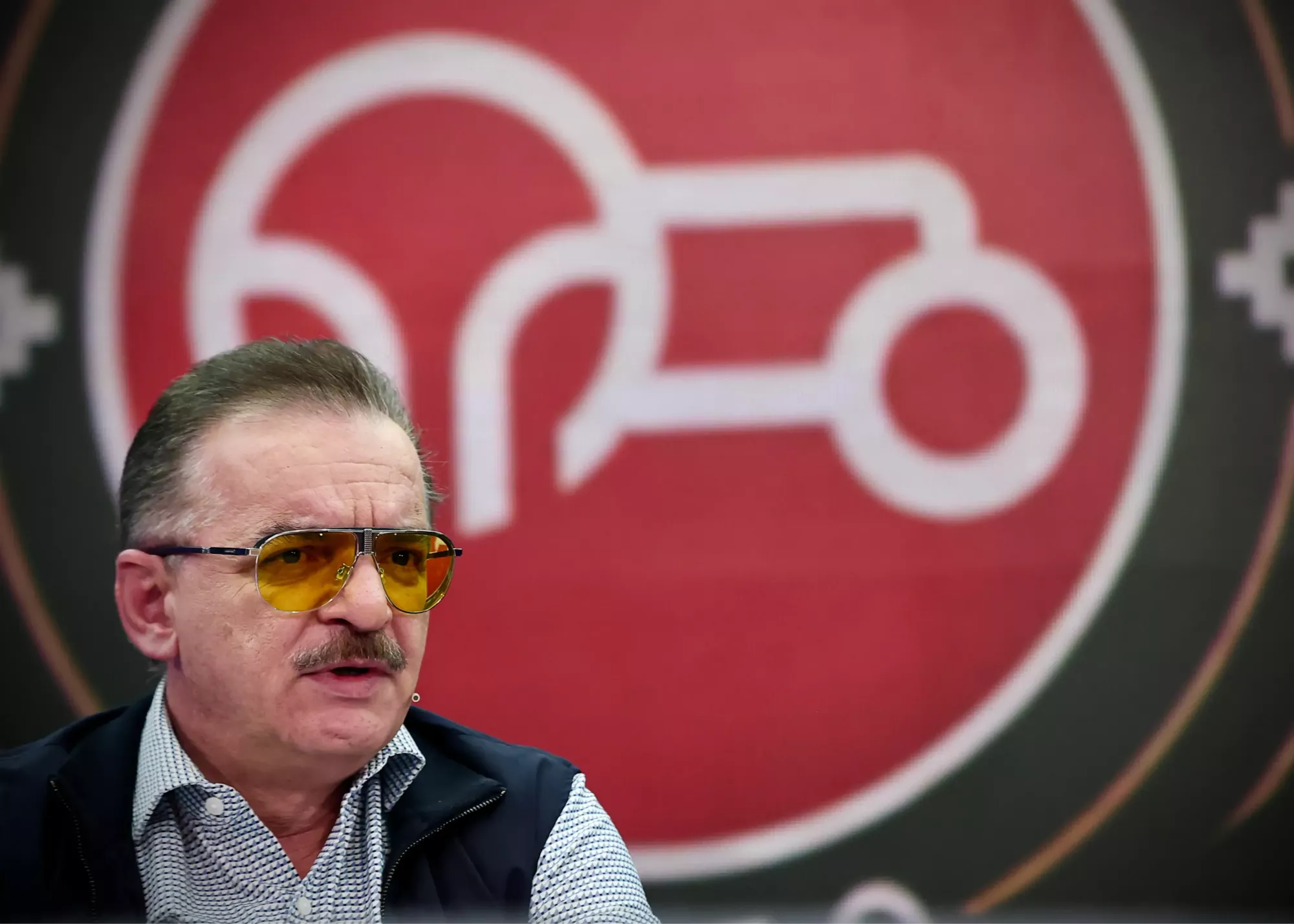 تصویر خبر: زنوزی: تراکتور حتی از گالاتاسرای و فنرباغچه هم در ترکیه هواداران بیشتری دارد