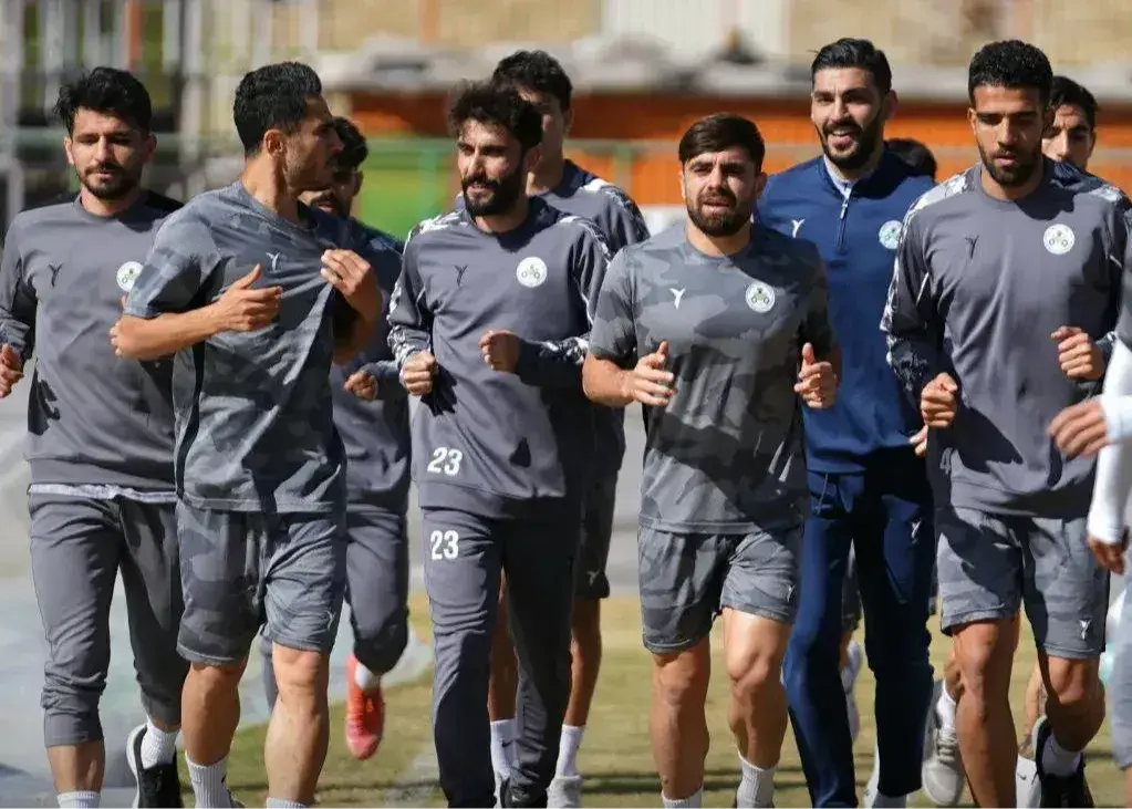 زمان آغاز تمرینات ذوب‌آهن اعلام گردید