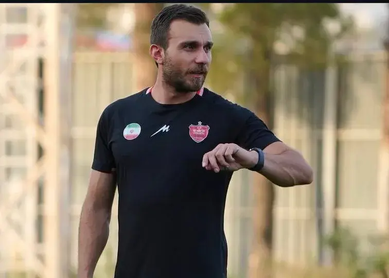 تصویر خبر: ورود مربی بدنساز پرسپولیس به کشور (تصاویر)