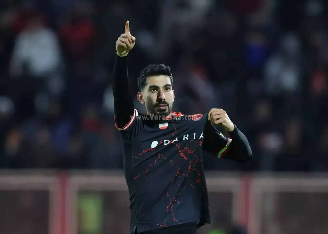 تصویر خبر: پیام احساسی رضا شکاری، هافبک جدا شده از پرسپولیس