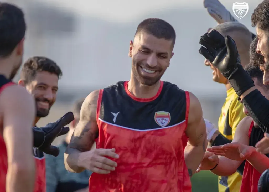 تصویر خبر: یک ماه دور ماندن ستاره سابق پرسپولیس از فولاد