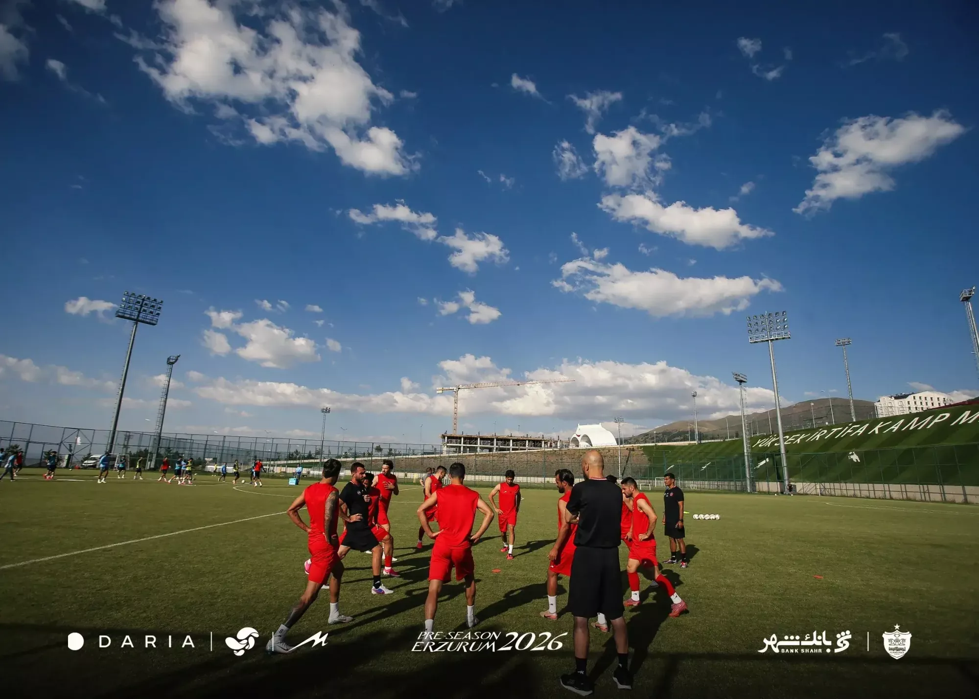 تصویر خبر: پرسپولیس در آستانه جذب دو بازیکن آزاد دیگر!