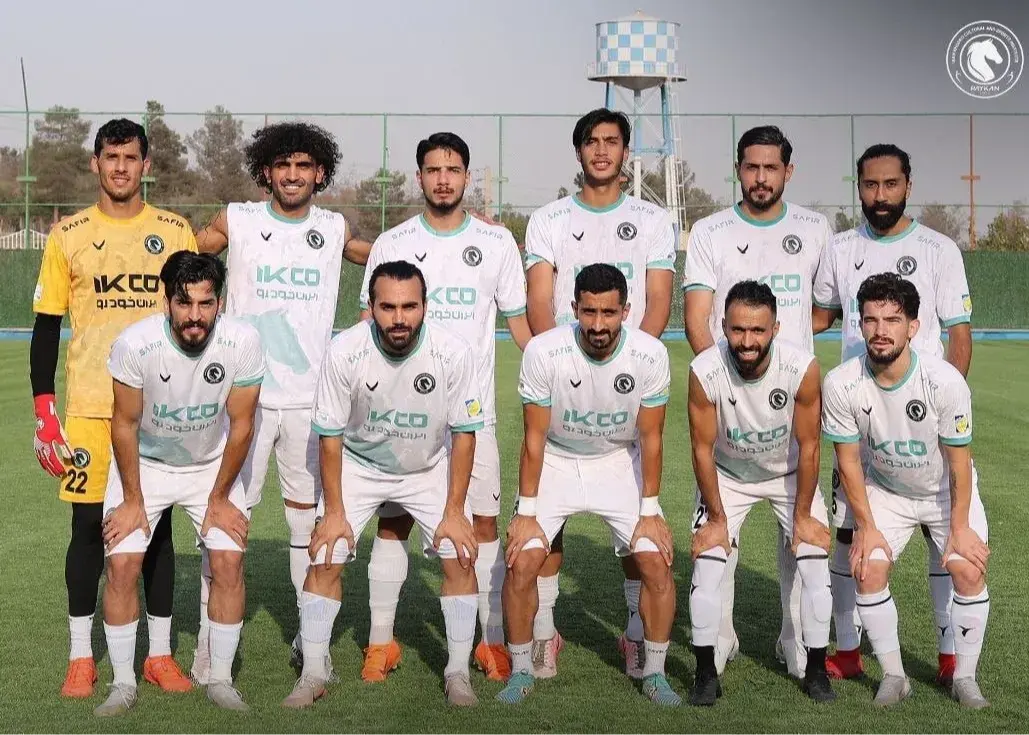 جوان‌ترین تیم لیگ برتر غرب تهران! (عکس)
