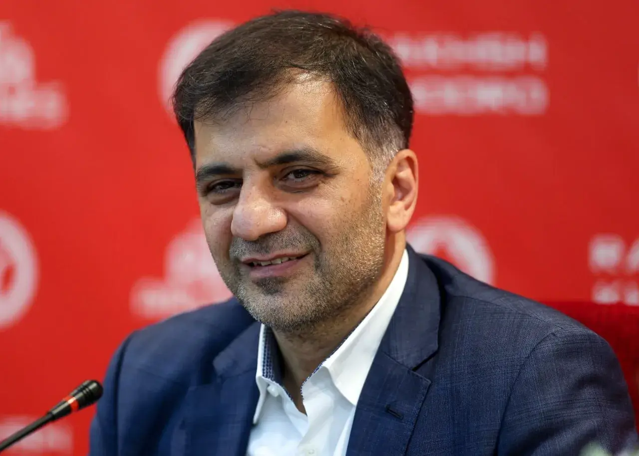 مدیرعامل تراکتور درباره قرعه‌کشی: به دلیل محرومیت از میزبانی، هواداران ما حق تماشا را ندارند