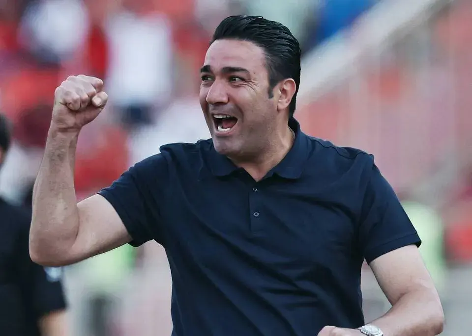 آشوب نکونام در پوشک تراکتور!