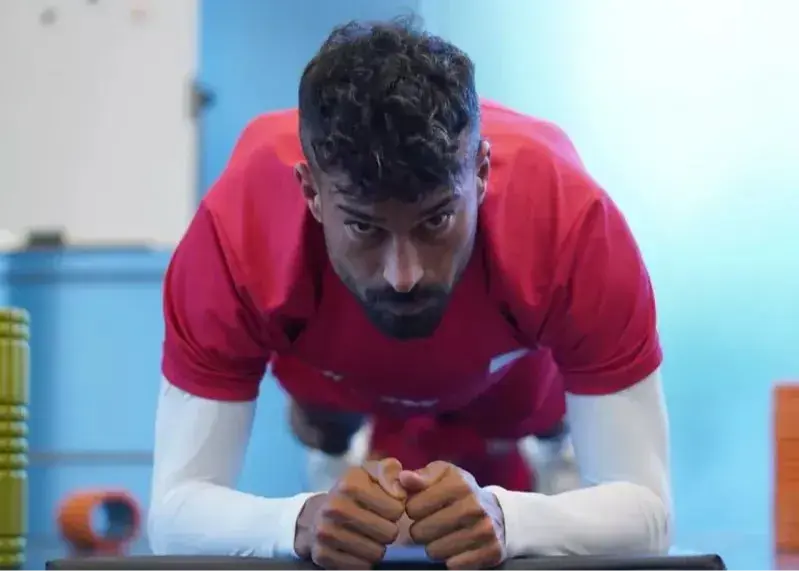 رامین رضاییان بازمی‌گردد؛ شباهت او به محمد صلاح!