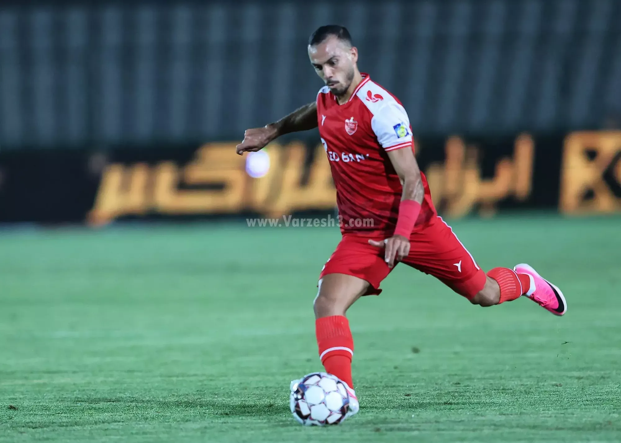 تصویر خبر: بدشانسی جلالی و پرسپولیس در مدت دو دقیقه!