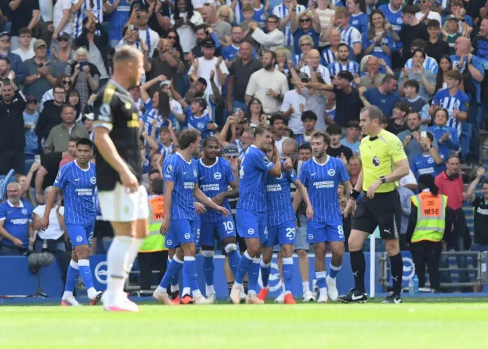برایتون با پیروزی 4-0، استون‌ویلا را به سختی شکست داد!