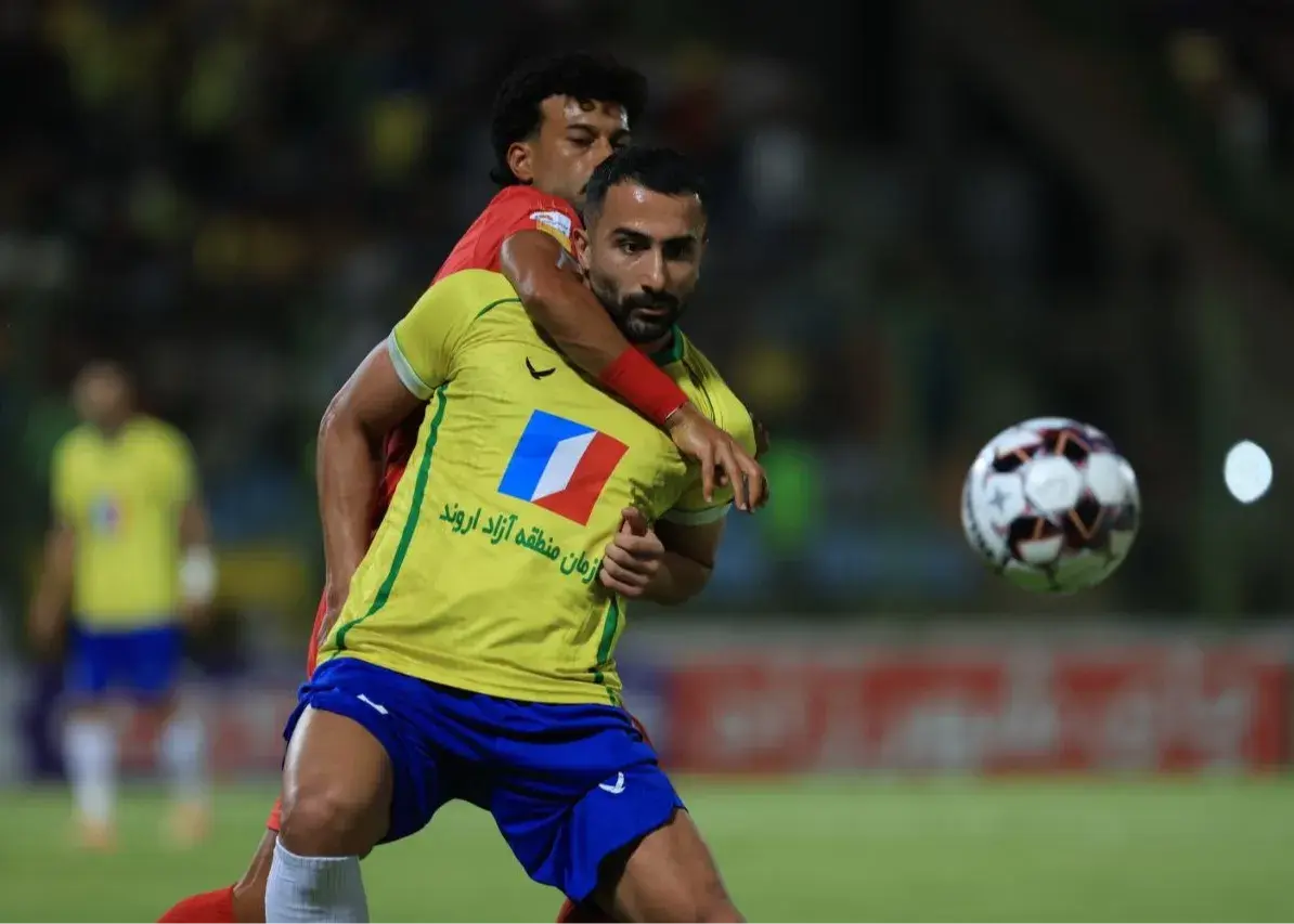 صنعت نفت 0 - 3 فولاد: رامین رضاییان آماده، استقلال در انتظار
