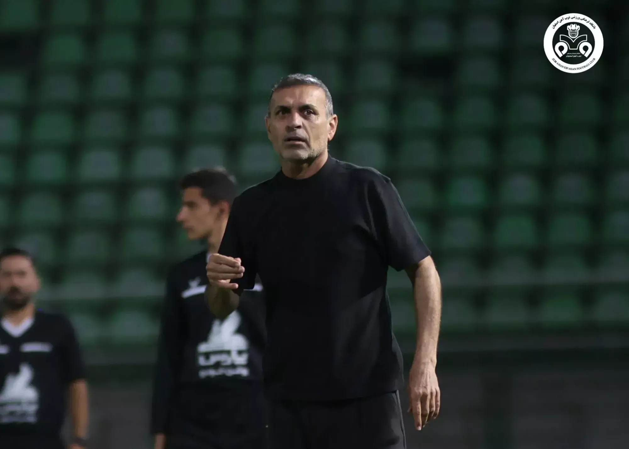 منتظر استعفای کتبی سرمربی حریف پرسپولیس!