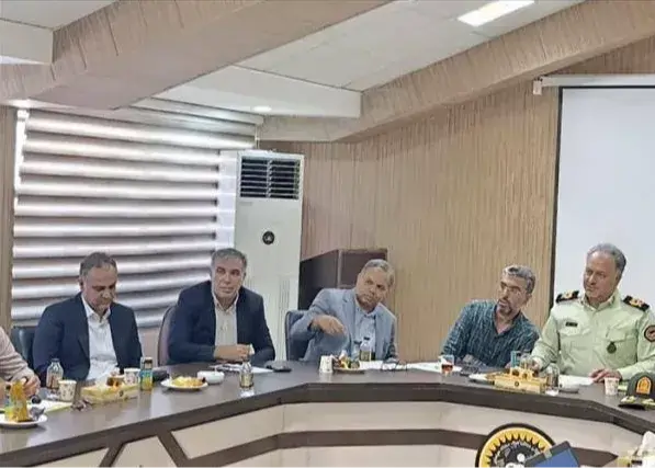 تصویر خبر: جلسه هماهنگی اولیه برای برگزاری دربی اصفهان
