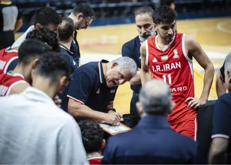 تصویر خبر: مانولوپولوس: به سبک بازی ایران افتخار دارم
