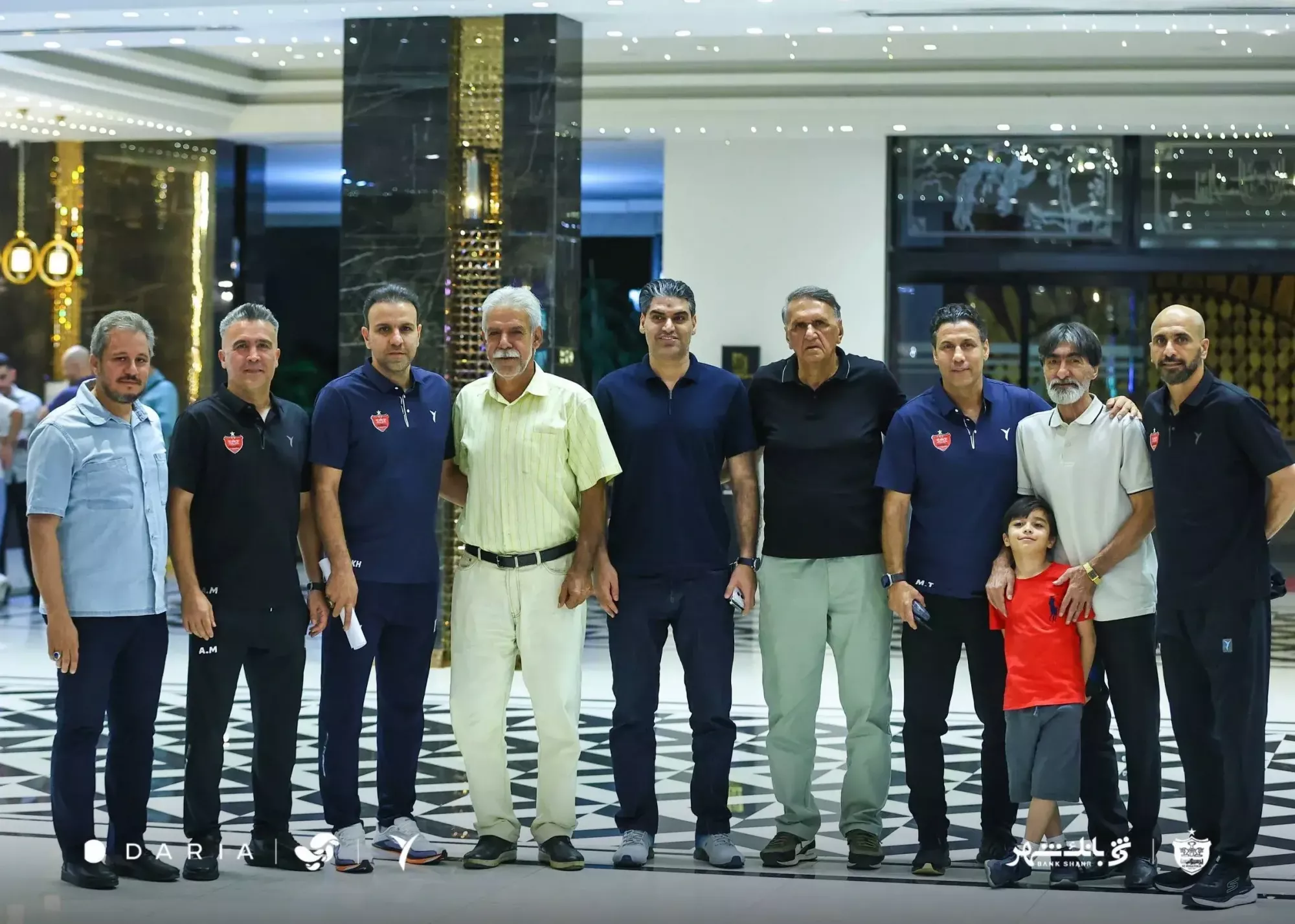 پیشکسوتان سرشناس پرسپولیس با محسن خلیلی آشتی کردند!