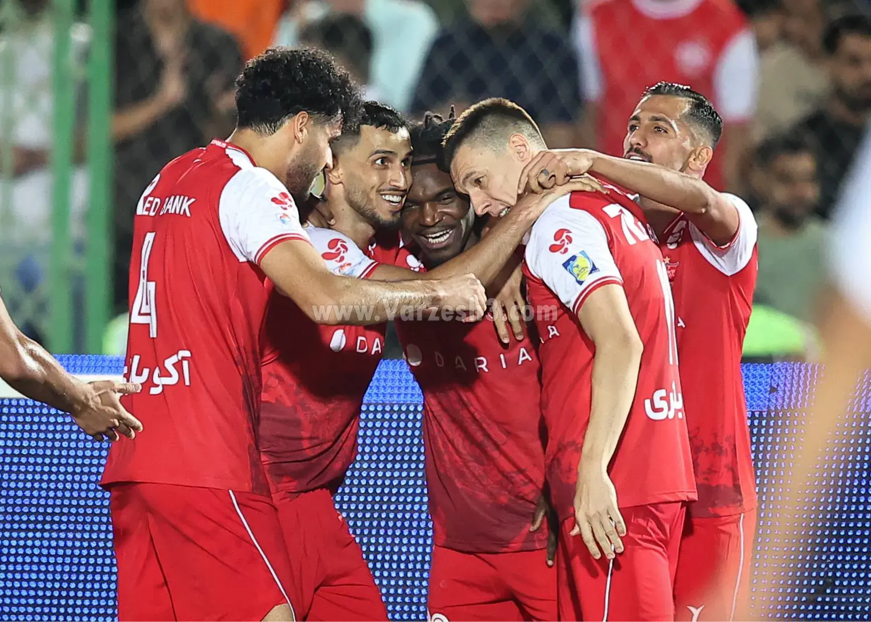 تصویر خبر: گزارش لحظه به لحظه: پرسپولیس 3 - ملوان 0