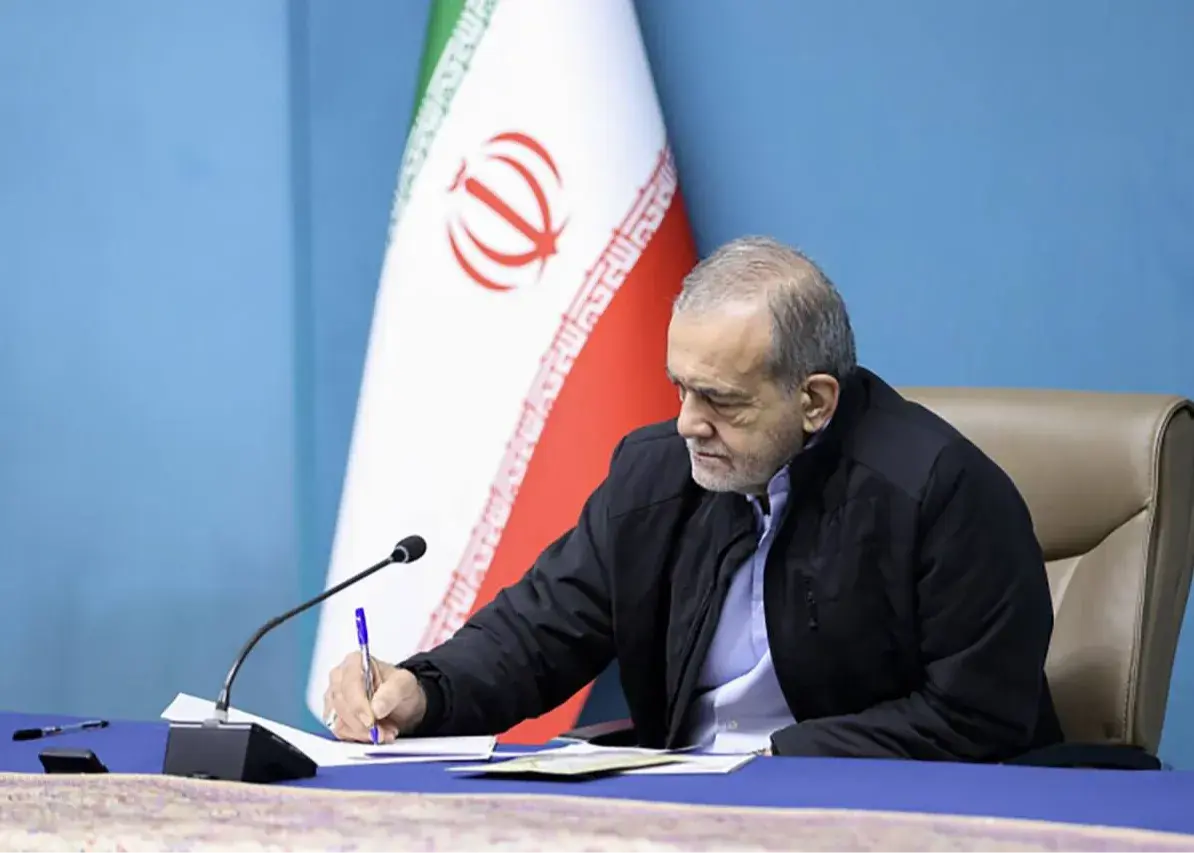 تصویر خبر: قهرمانی تاریخی والیبان نوجوان ایران با پیام تبریک رئیس جمهور