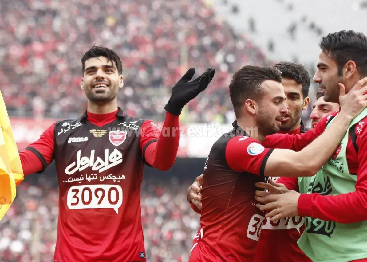 تصویر خبر: مشکل مدافع چپ پرسپولیس، سرمربی این تیم را درگیر کرد!