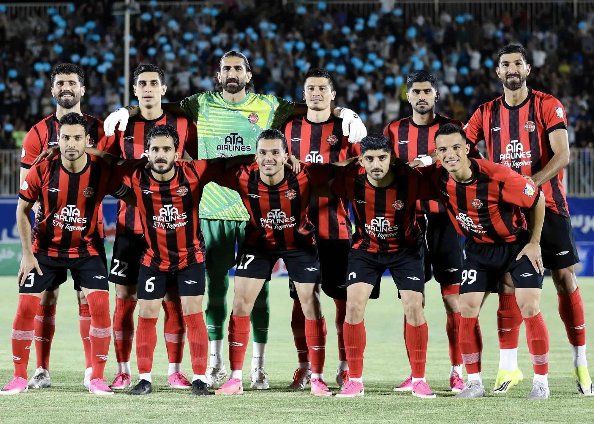 تراکتور با استقلال روبرو شد: دربی را پیروز شو و به صدر بیا!