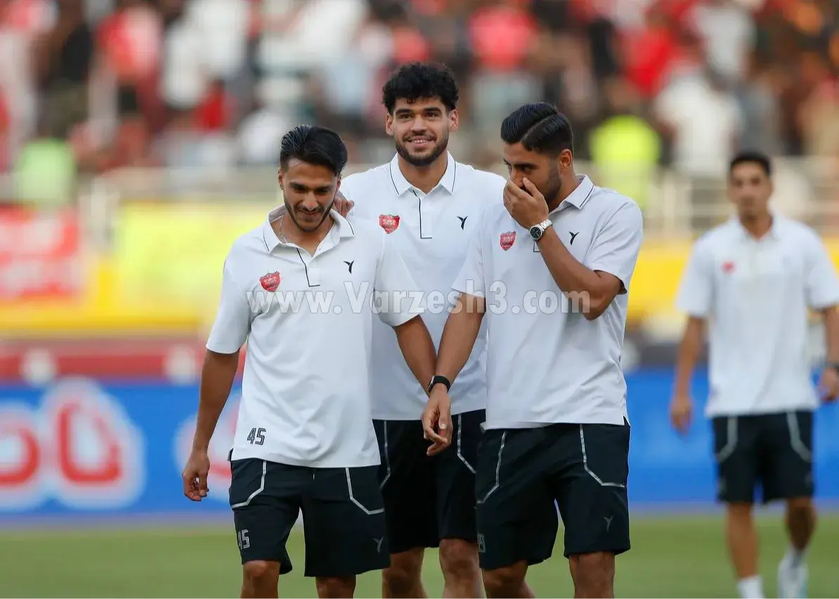 11 بازیکن ستاره بر روی نیمکت پرسپولیس