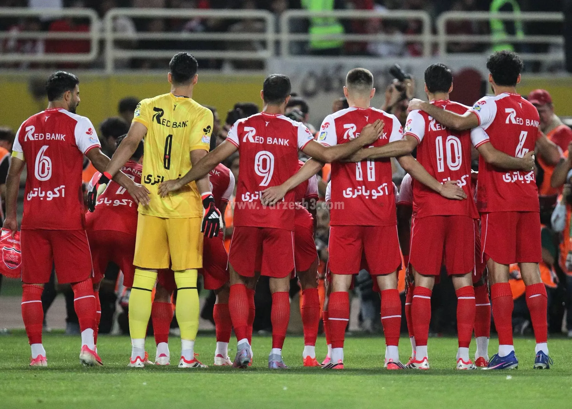 تصویر خبر: تارتار، برای اولین بار، پشت پرسپولیس ایستاد!
