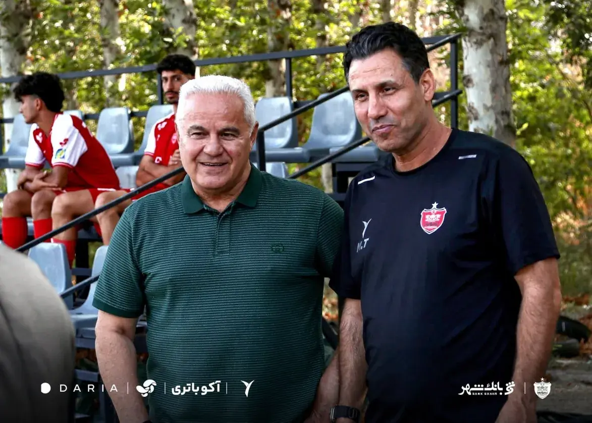 تصویر خبر: عکسی جالب از سرمربی پرسپولیس در کن منتقد سرشناس!