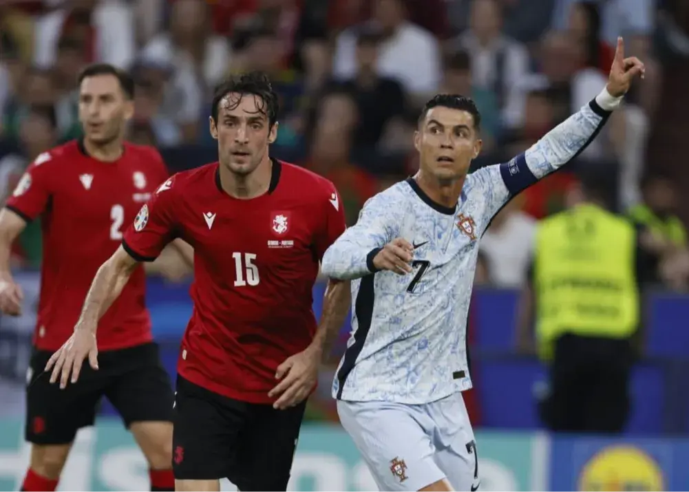 خرید پیراهن پرسپولیس، راهی برای بازگشت به تیم ملی!