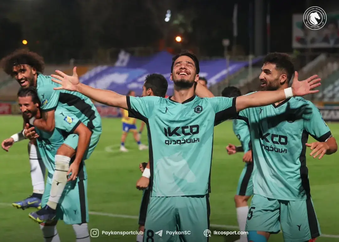 گلزن آبی‌ها محصول استقلال در دربی