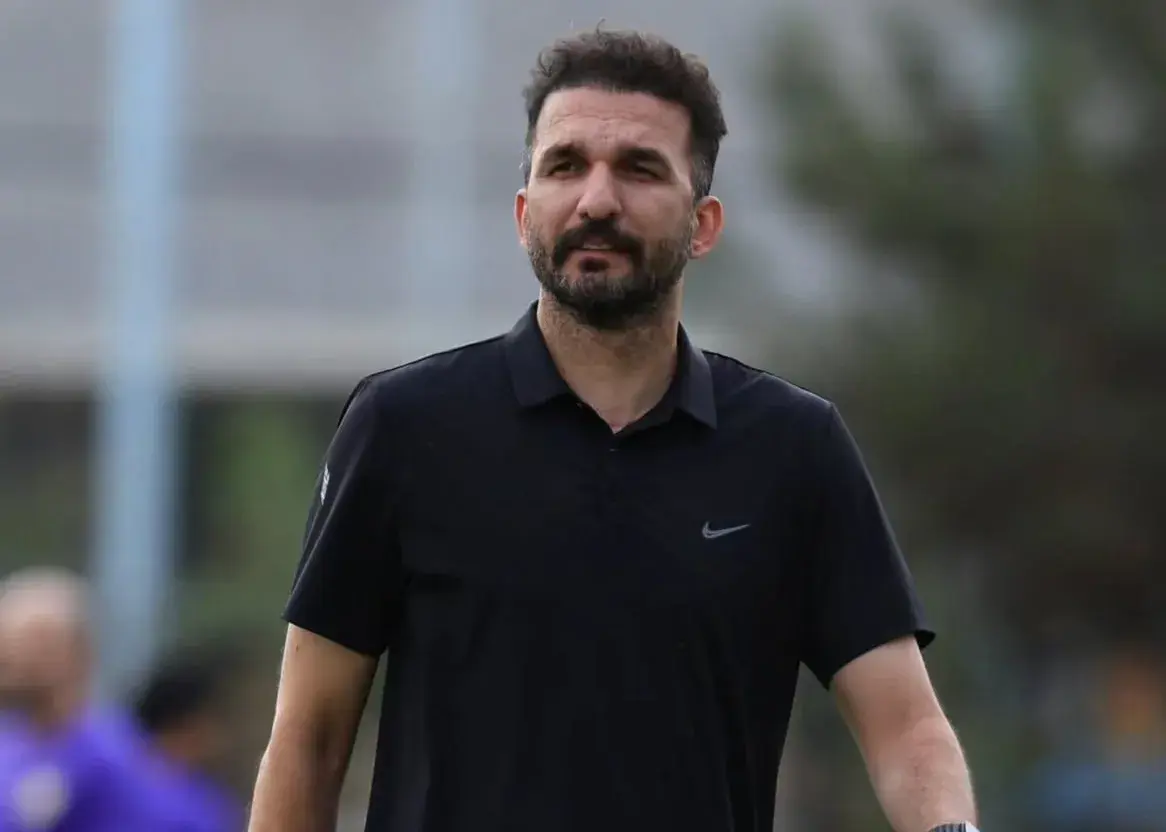 محمد نوری در آبادان دوباره روی نیمکت نشست