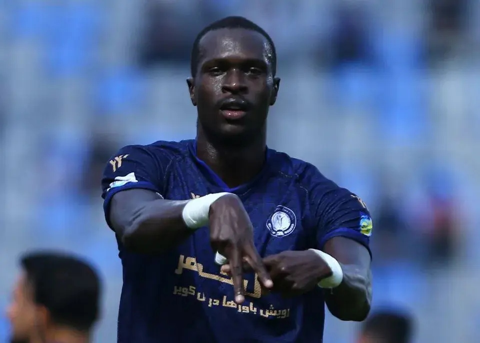 پرسپولیس در جذب مدافع پرحاشیه رد کرد