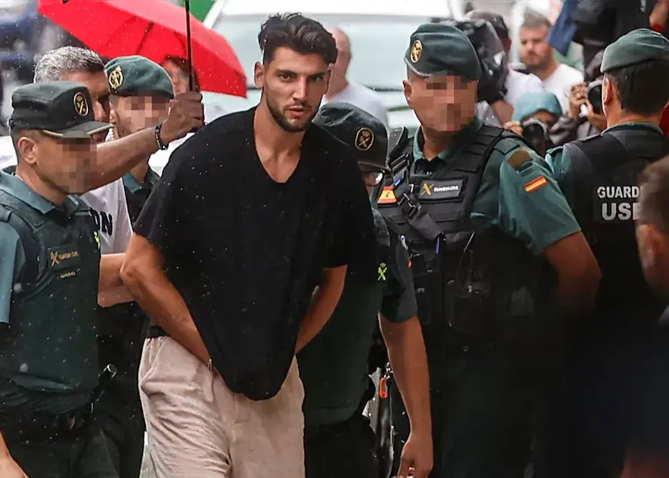 پایان همکاری باشگاه سویا با مهاجم جنجالی اسپانیایی