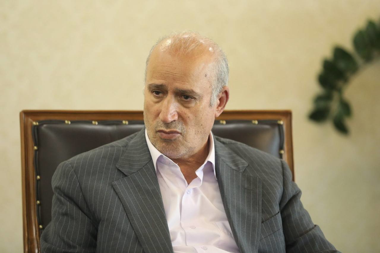 تصویر خبر: فدراسیون فوتبال: برنامه‌ریزی برای توزیع ۵۰ هزار پرچم ایران میان هواداران در سیاتل