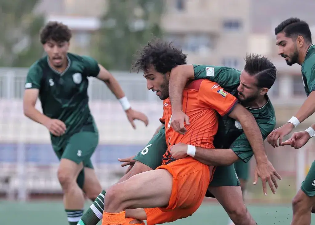داوران باتجربه، قضاوت بازیهای مهم هفته پایانی لیگ یک را بر عهده میگیرند