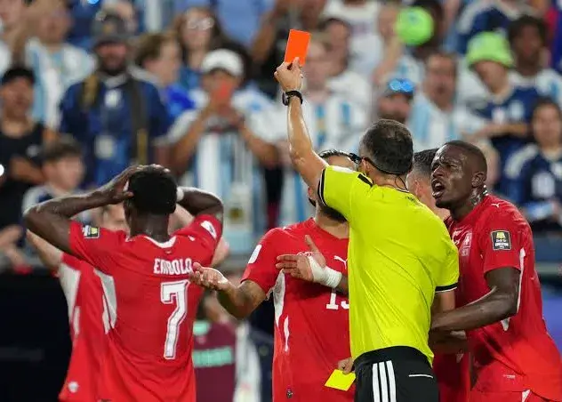 جنجالآمیزترین اخراج جام: قضاوت به نفع آرژانتین!