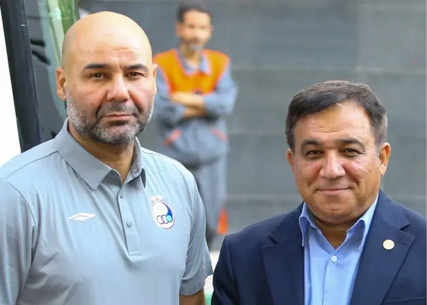 تصویر خبر: تاجرنیا با لحنی تند: تیم دیگری بود و جام را به آن‌ها داده بودید!