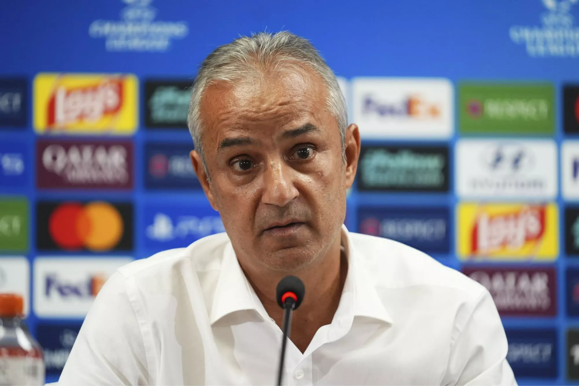 تصویر خبر: ناگهان و در میانه مسابقات لیگ قهرمانان، سرمربی پیشین پرسپولیس استعفا داد!