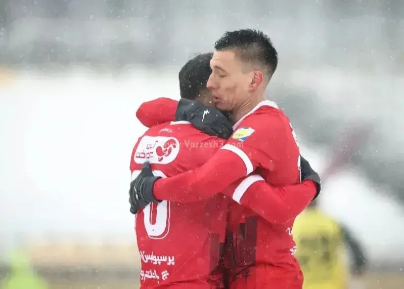 تصویر خبر: غیبت ناگهانی دو چهره کلیدی ازبکستانی پرسپولیس!