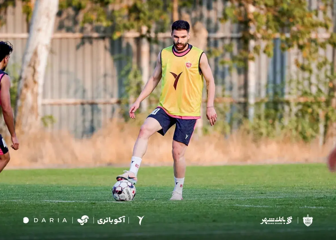 آموزش ویژه تارتار به هافبک پرسپولیس!