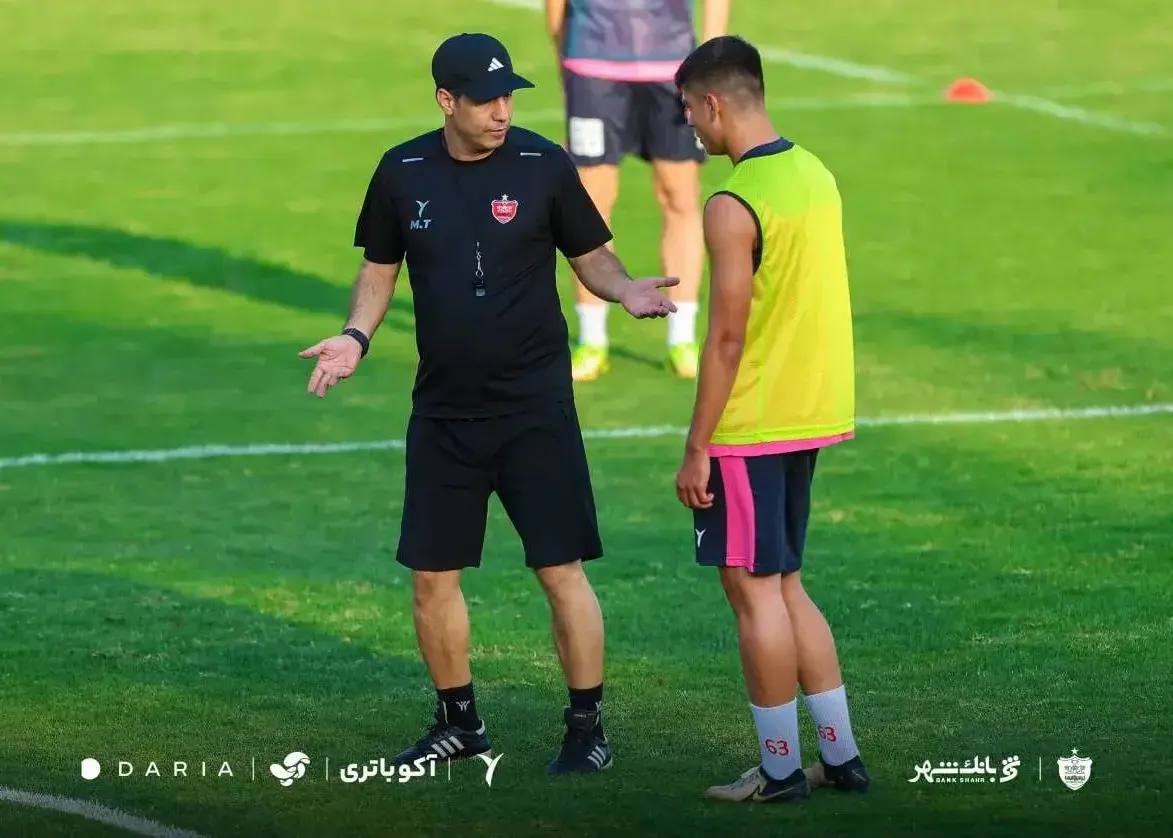 تدریس خصوصی تارتار به جوان‌ترین عضو پرسپولیس