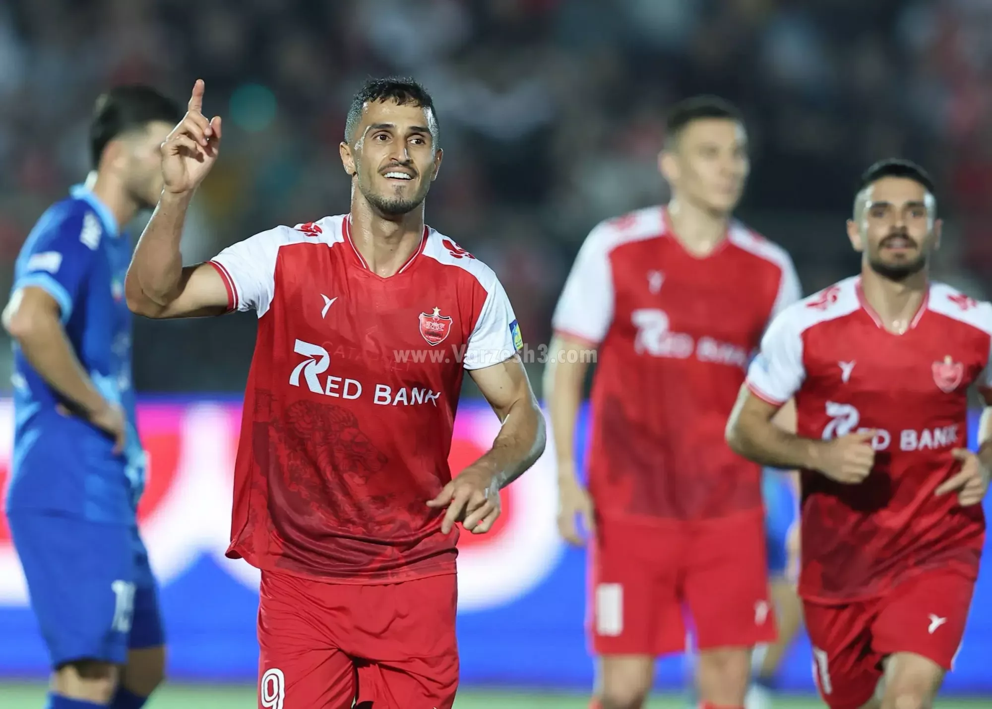 تصویر خبر: شروع دویدن توسط موثرترین بازیکن پرسپولیس!