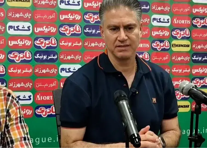 تصویر خبر: حمید مطهری: می‌توانستیم گل‌های بیشتری مقابل مس به ثمر برسانیم